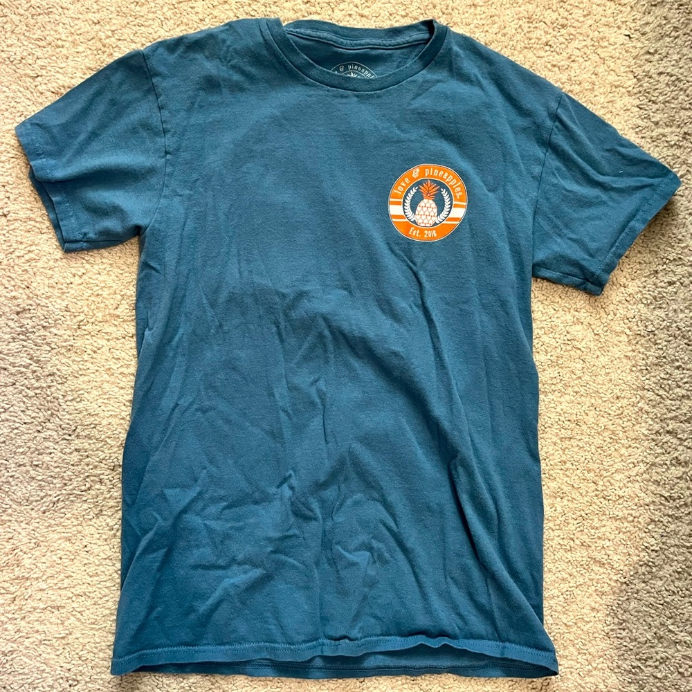Graphic tee